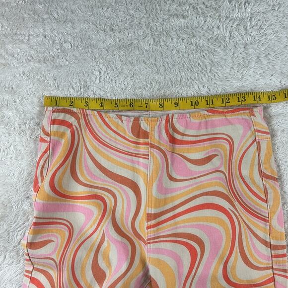 Easel Los Angeles Groovy patterned mod stretch high rise flare jeans, Medium - Picture 7 of 11